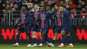 مباراة باريس سان جيرمان ضد ميتز في الدوري الفرنسي تحدد فرص الفريقين ومواعيد النقل التلفزيوني